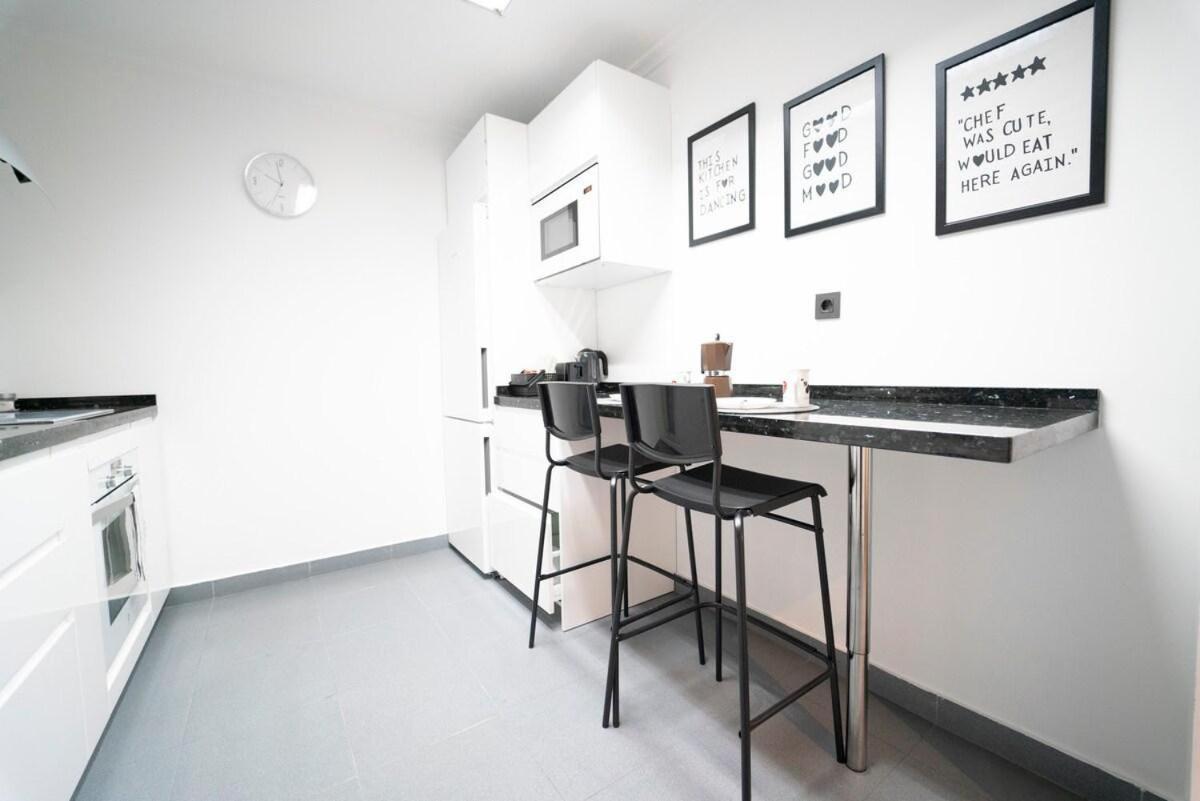 Apartamento Avenida De Castilla Хихон Екстериор снимка